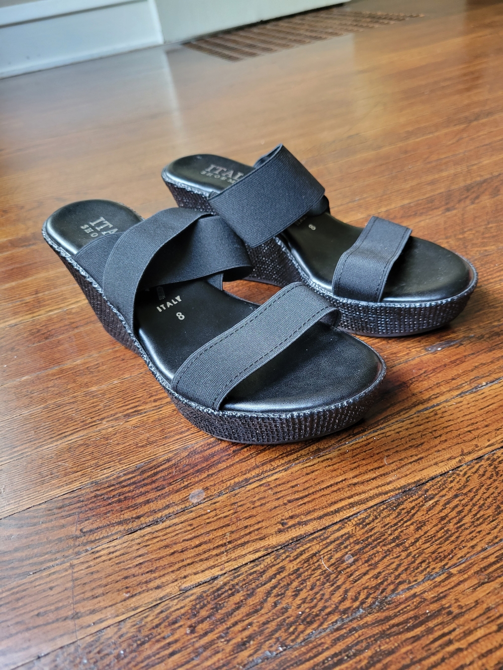 Italian Shoemakers Wedge Slip On Black Patent Trendy Strap Sandals-Size 8